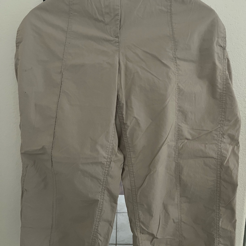 New York & Company Women's Beige Capris
